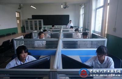 共享教學(xué)資源 服務(wù)地方經(jīng)濟(jì) 天津市信息工程學(xué)校的網(wǎng)絡(luò)技術(shù)服務(wù)實(shí)踐